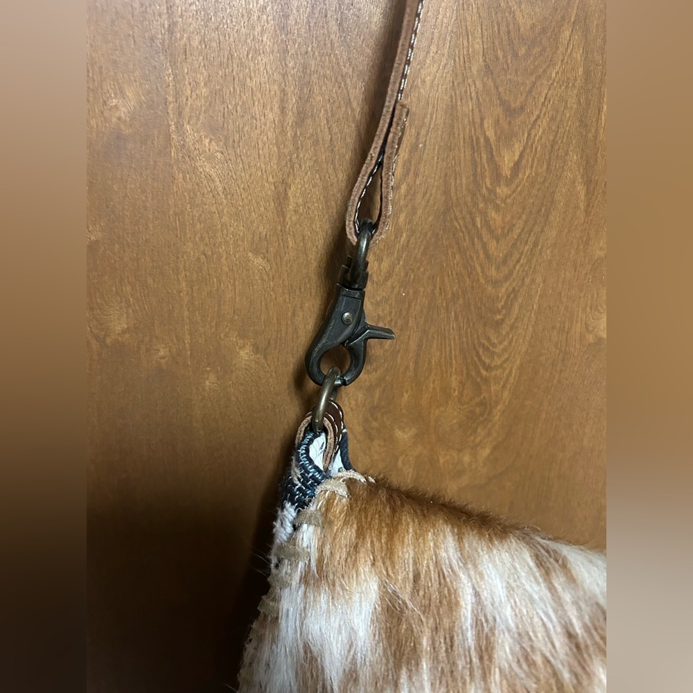 Myra Bag Brown and Black Shoulder Bag - Picture 7 of 14